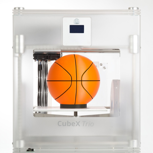 cubex-trio Tříbarevná verze 3D tiskárny CubeX Trio od 3D Systems. Foto: 3D Systems