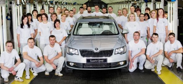 Do konce prosince bylo v Kvasinách vyrobeno pět set tisíc vozů Superb druhé generace. Zdroj: Škoda Auto