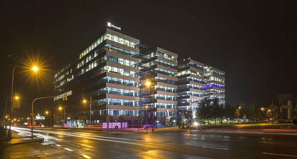 Budova DELTA, noční pohled. Zdroj: ABB ČR