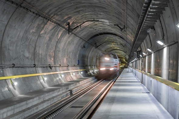 Technologie Siemens pro Gotthardský úpatní tunel. Foto: Siemens
