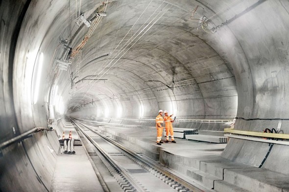 Tunel Gottardo 2016. Zdroj: ABB