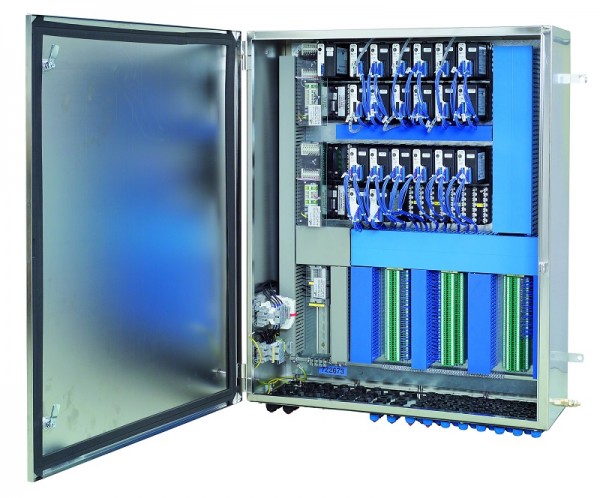 Systém Remote I/O FB a ranžírovací svorky v rozváděčové skříni z korozivzdorné oceli určené do zóny 1